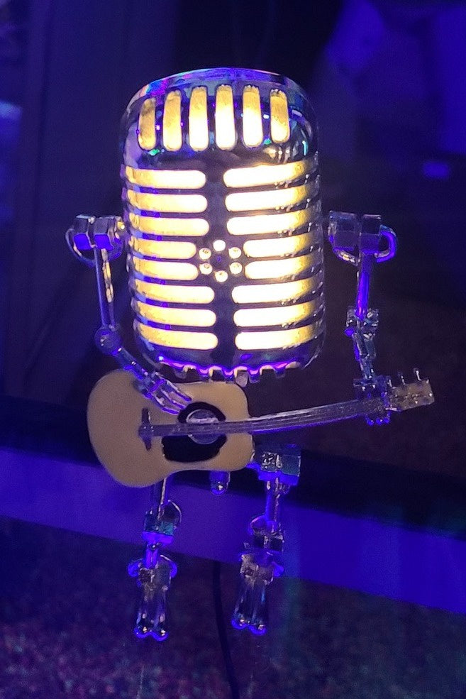 Guitar Guy Lamp