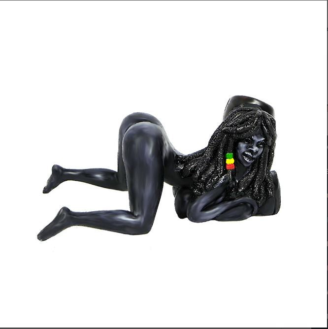 Big Booty Girl Erotic Medium Pipe - MD-1324