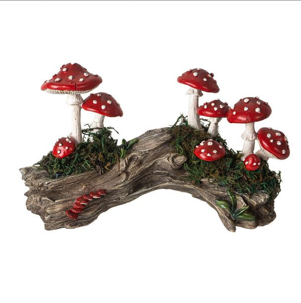 Mushrooms on Stump Statue 16055