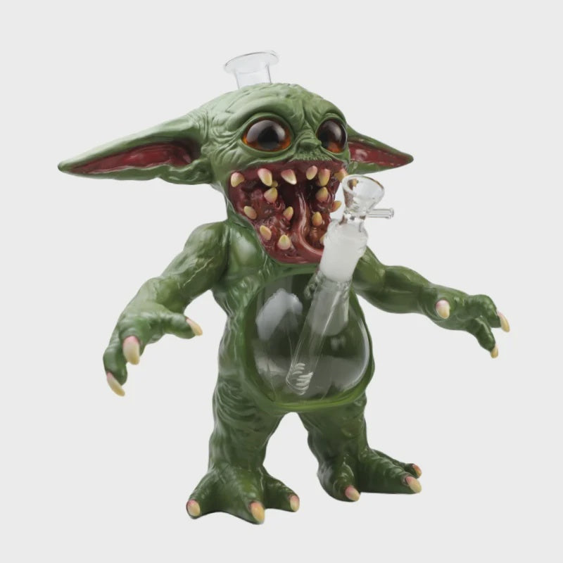 Infected Yoda 11.3" Water Pipe H470