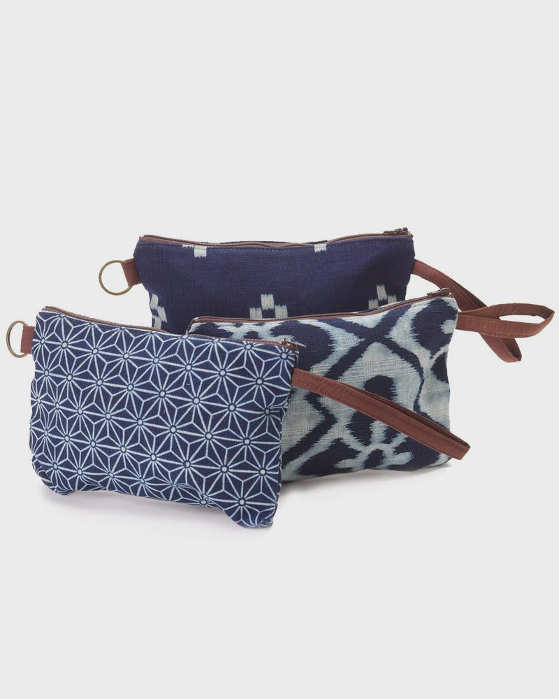 INDIGO WRISTLET