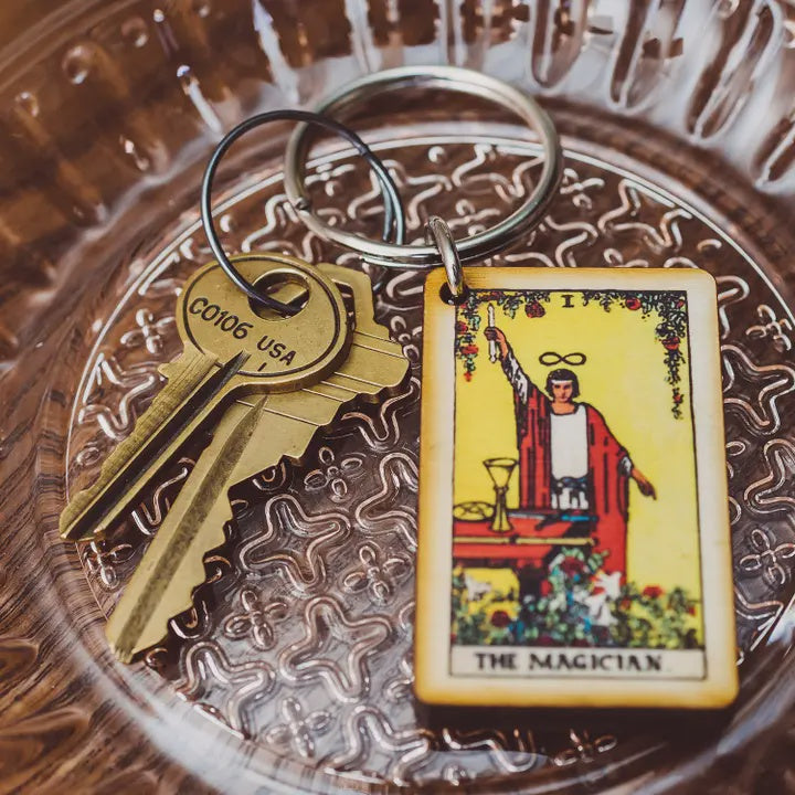 Tarot Card Full Color Wooden Keychain - The Magician