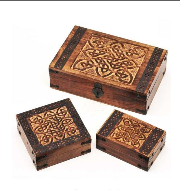 RExpo - Mango Wood Box w/Metal Work WBX33