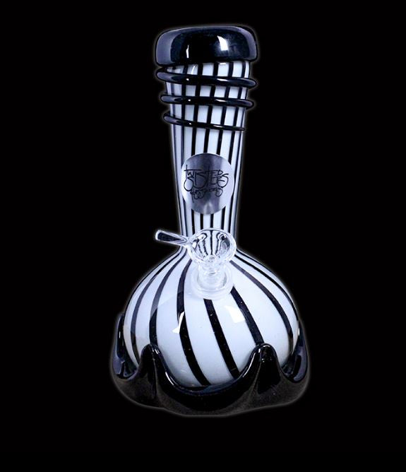 Twisted Sisters - 10" Heavy Vase w/Lily Pad & Wrap MT5