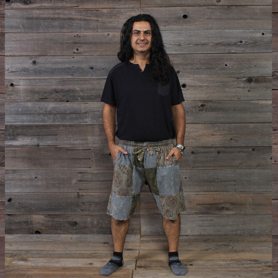 RAISED IN THE LIONS DEN SHORTS Grateful Dead Men's Cotton Patchwork Solid & GD Print Cargo Shorts