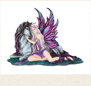 GSC - Purple Fairy of the Night w/Dark Unicorn Statue