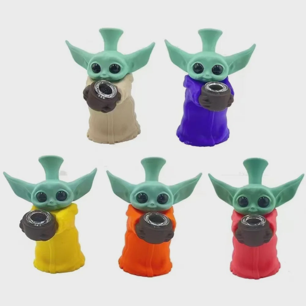 Baby Yoda 5.9" Silicone Bubbler Pipe