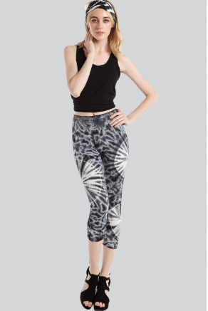 Kathmandu Imports - Tie Dye Spandex Capri Leggings