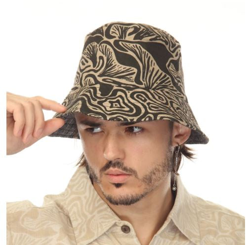 Apparel & Accessories