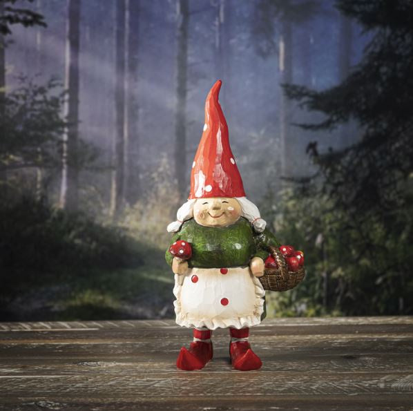Granny Gnome Statue 14777