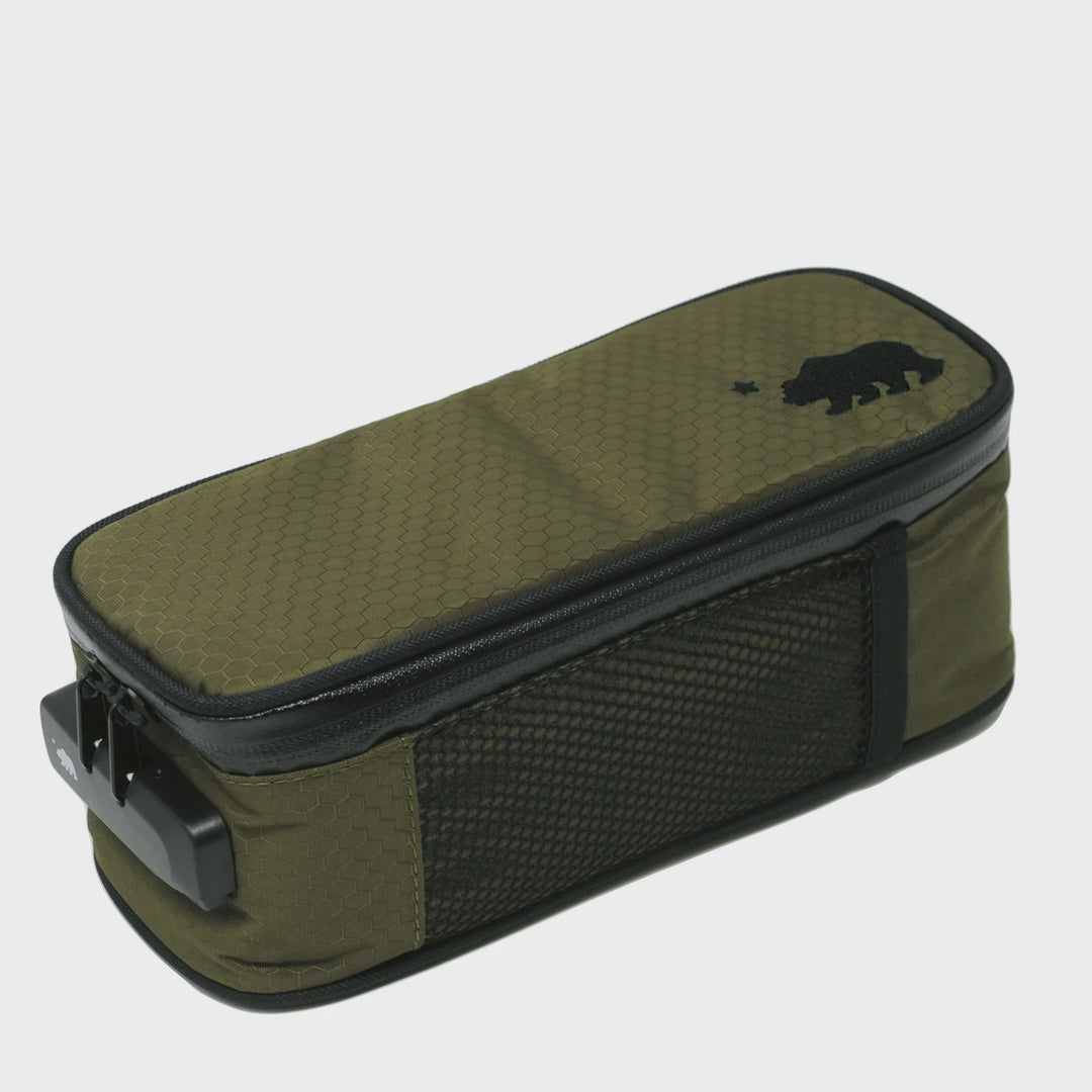 Cali Small Soft Smell Proof & Locking Case