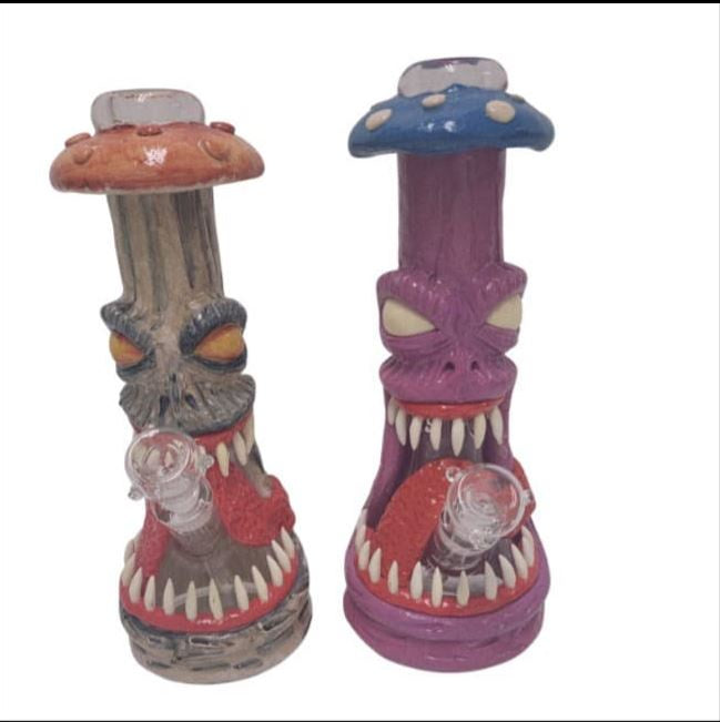 Long Tongued Mushroom Monster Beaker 14" - TZ024