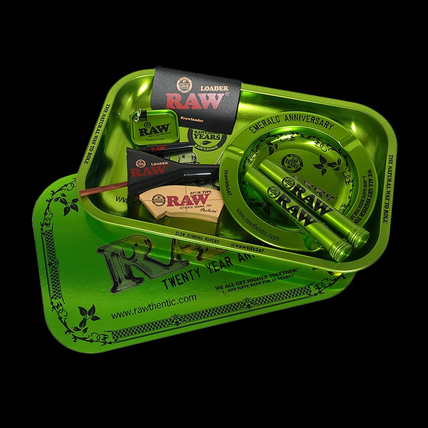 RAW 20th Anniversary Emerald Smoker's Kit