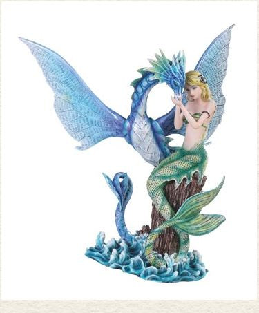 GSC - Mermaid w/Sea Serpent Statue 92048