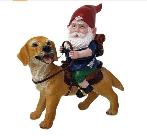 Funny Guy - Gnome Riding Labrador Statue