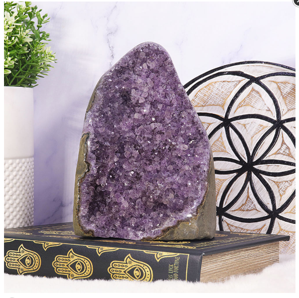 Nature's Artifacts - Amethyst Uruguay Stand Up
