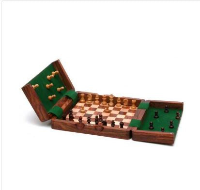 RExpo - Wooden Magnetic Chess Set