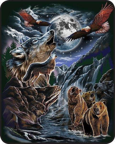 7 Hidden Wolves Faux Fur Luxury Blanket
