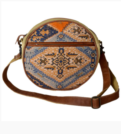 Clea Ray - Circular Canvas Rug Bag