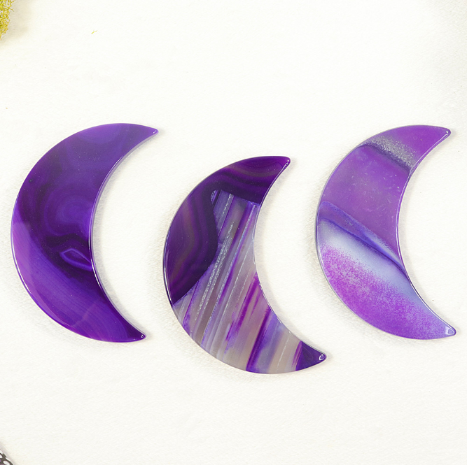 Nature's Artifacts - Agate Carved Moons