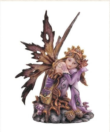 GSC - Autumn Fairy of Leaves Statue